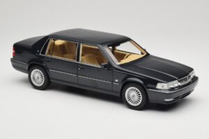 Volvo S90 Royal Blue DNA 1:18 DNA000088 Metalas - nuotrauka 4 iš 6