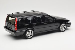 Volvo V70 R P80 Juodas DNA 1:18 DNA000232 Metalas - nuotrauka 2 iš 6