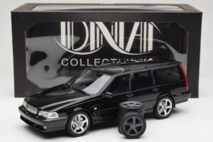 Volvo V70 R P80 Juodas DNA 1:18 DNA000232 Metalas - nuotrauka 6 iš 6