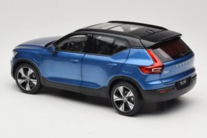 Volvo XC40 Recharge Mėlynas Metalinis Paudi Model 1:18 2562373 Metalas - nuotrauka 7 iš 8