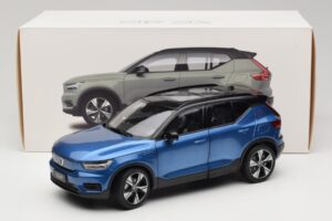 Volvo XC40 Recharge Mėlynas Metalinis Paudi Model 1:18 2562373 Metalas - nuotrauka 8 iš 8
