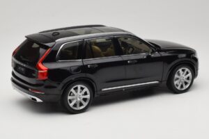 Volvo XC90 Onyx Black Paudi Model 1:18 9430842 Metalas - nuotrauka 3 iš 8