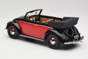 Volkswagen Beetle Kabrioletas Juodas & Raudonas Minichamps 1:18 107054132 Derva - nuotrauka 5 iš 6