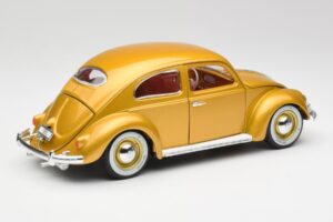 Volkswagen Beetle Auksinis Bburago 1:18 3361 Metalas - nuotrauka 3 iš 8