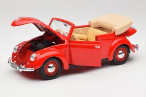 Volkswagen Kabrioletas Ruby Raudonas Maisto 1:18 32826 Metalas - nuotrauka 2 iš 8