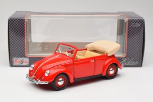 Volkswagen Kabrioletas Ruby Raudonas Maisto 1:18 32826 Metalas - nuotrauka 8 iš 8
