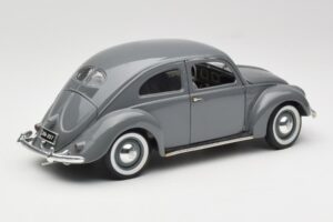 Volkswagen Export Sedan Agave Grey Maisto 1:18 100299 Metalas - nuotrauka 3 iš 8