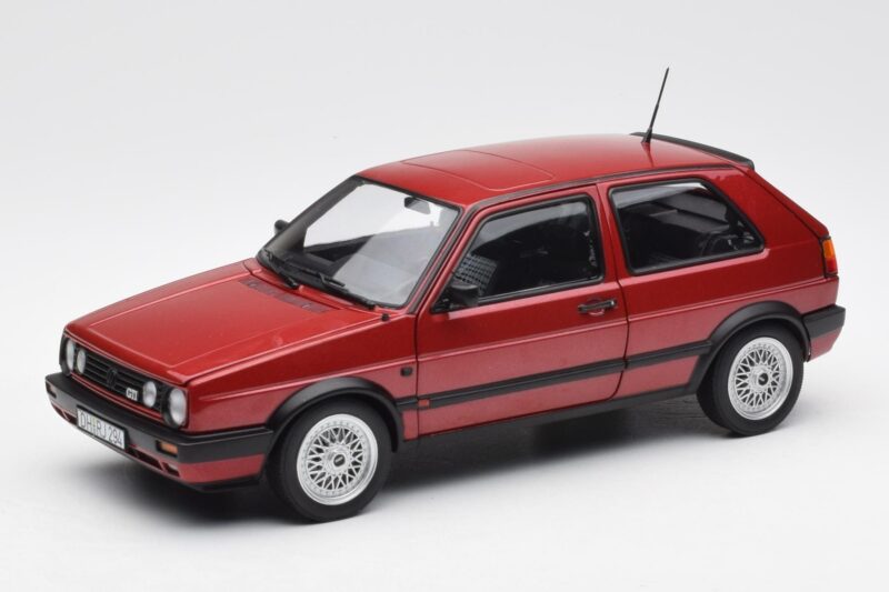 Volkswagen Golf Mk2 GTI Raudonas Metalinis Norev 1:18 188555 Metalas