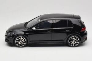 Volkswagen Golf R Mk7 Deep Black Otto 1:18 OT417 Derva - nuotrauka 3 iš 6