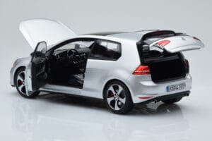 Volkswagen Golf GTI Mk7 Reflex Sidabrinis Norev 1:18 188551 Metalas - nuotrauka 5 iš 8