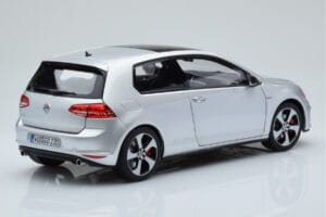 Volkswagen Golf GTI Mk7 Reflex Sidabrinis Norev 1:18 188551 Metalas - nuotrauka 3 iš 8