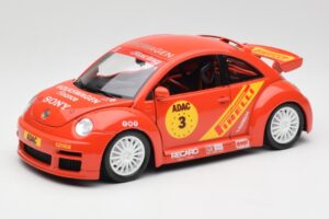 Volkswagen New Beetle Cup Bburago 1:18 3329 Metalas