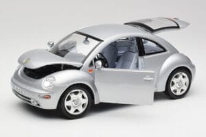 Volkswagen New Beetle Reflex Sidabrinis Metalinis Bburago 1:18 3322 Metalas - nuotrauka 2 iš 8