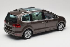 Volkswagen Sharan 7N Ąžuolo Ruda Metalinis Minichamps 1:18 110051001 Metalas - nuotrauka 3 iš 8