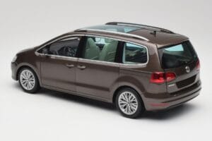 Volkswagen Sharan 7N Ąžuolo Ruda Metalinis Minichamps 1:18 110051001 Metalas - nuotrauka 7 iš 8