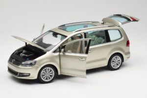 Volkswagen Sharan 7N Reflex Sidabras Metalinis Minichamps 1:18 110051002 Metalas - nuotrauka 2 iš 8