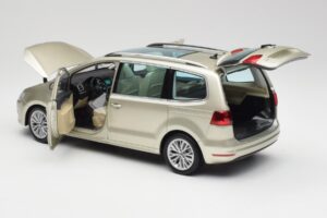 Volkswagen Sharan 7N Reflex Sidabras Metalinis Minichamps 1:18 110051002 Metalas - nuotrauka 5 iš 8