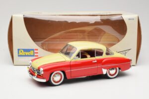 Wartburg 311 Coupe Raudonas & Smėlio Revell 1:18 8418 Metalas - nuotrauka 8 iš 8