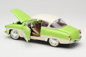 Wartburg 313 Pastelinė Žalia virš Smėlinės Revell 1:18 9018 Metalas - nuotrauka 5 iš 8