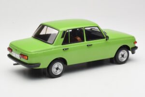 Wartburg 353 Žalias MCG 1:18 MCG18062 Metalas - nuotrauka 2 iš 6