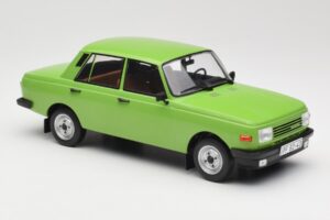 Wartburg 353 Žalias MCG 1:18 MCG18062 Metalas - nuotrauka 4 iš 6