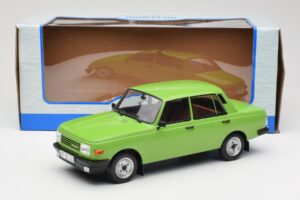 Wartburg 353 Žalias MCG 1:18 MCG18062 Metalas - nuotrauka 6 iš 6