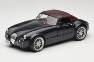 Wiesmann Roadster MF Carbon Black Revell 1:18 WIESMANN001 Metalas - nuotrauka 3 iš 9