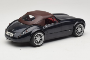 Wiesmann Roadster MF Carbon Black Revell 1:18 WIESMANN001 Metalas - nuotrauka 4 iš 9