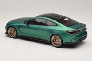 BMW M4 CS G82 Frozen Isle of Man Green GT Spirit 1:18 GT994 Derva - nuotrauka 5 iš 6