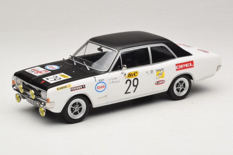 Opel Commodore A #29 J-L. Clarr / J-P. Peyroux Tour de France Automobile 1971 MCG 1:18 MCG18562R Metalas