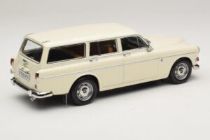 Volvo Amazon Universalas Pearl White Norev 1:18 188750 Metalas - nuotrauka 2 iš 6