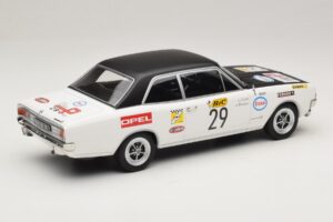 Opel Commodore A #29 J-L. Clarr / J-P. Peyroux Tour de France Automobile 1971 MCG 1:18 MCG18562R Metalas - nuotrauka 2 iš 6