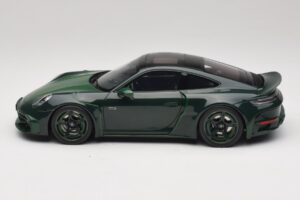 Porsche 911 992 Turbo S Brabus 900 Rocket R Mean Green GT Spirit 1:18 GT959 Derva - nuotrauka 3 iš 6