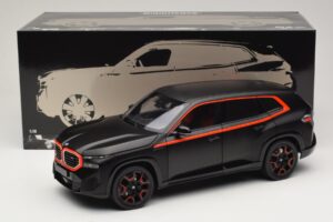 BMW XM G09 Matt Black Minichamps 1:18 110023301 Metalas - nuotrauka 8 iš 8
