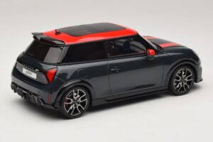 Mini Cooper JCW F66 Legend Grey Otto 1:18 OT1244 Derva - nuotrauka 2 iš 6