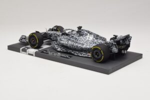 Alfa Romeo Orlen C42 R. Kubica Testing Barcelona 2022 Minichamps 1:18 117229988 Derva - nuotrauka 5 iš 7