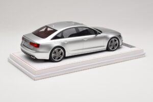 Audi S6 C7 Florett Silver Metallic IVY Merit 1:18 REMC038 Derva - nuotrauka 3 iš 7