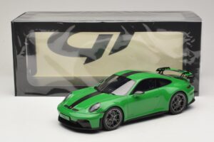 Porsche 911 992.2 GT3 Weissach Package Python Green GT Spirit 1:18 GT576 Derva - nuotrauka 6 iš 6