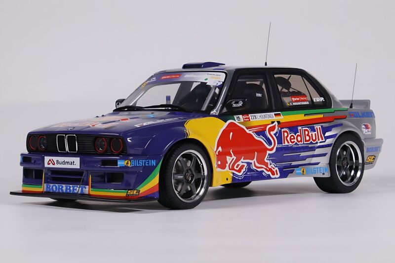BMW E30 V8 #229 E. Hountondji Red Bull Driftbrothers Drift 2023 Mėlynas Otto 1:18 OT486 Derva