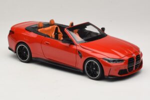 BMW M4 G83 Kabrioletas Red Metallic Minichamps 1:18 110021030 Metalas - nuotrauka 6 iš 8
