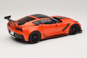 Chevrolet Corvette C7 ZR1 Raudonas IXO 1:18 U18RDC001-FO Metalas - nuotrauka 3 iš 8
