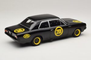 Opel Rekord C #201 Black Widow MCG 1:18 MCG18560 Metalas - nuotrauka 2 iš 6