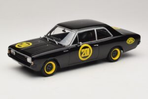 Opel Rekord C #201 Black Widow MCG 1:18 MCG18560 Metalas