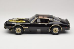 Pontiac Firebird Trans Am Kill Bill Movie Greenlight 1:18 12951 Metalas - nuotrauka 3 iš 6