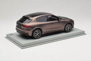 Maserati Grecale Bronzinis BBR 1:18 P18220FMAS Derva - nuotrauka 3 iš 7