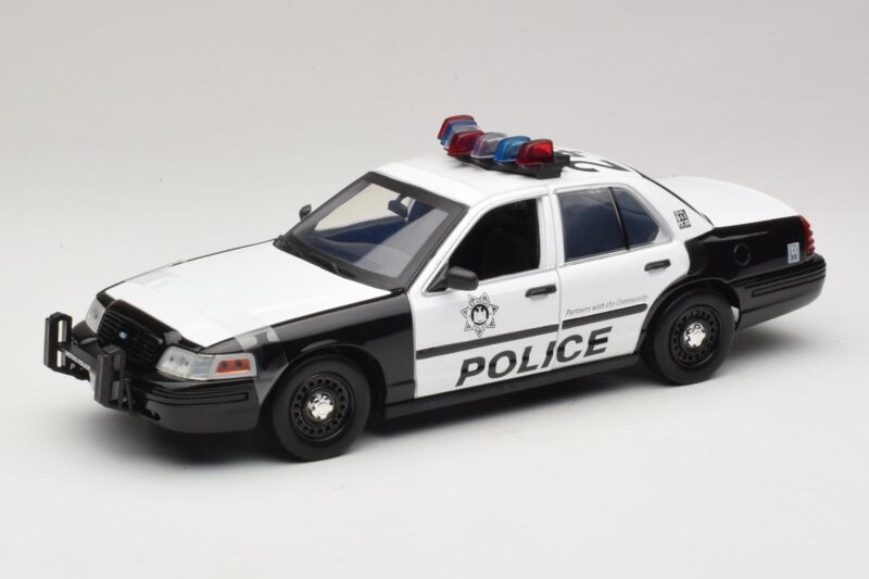 Ford Crown Victoria Police Interceptor The Hangover Movie Greenlight 1:18 12911 Metalas
