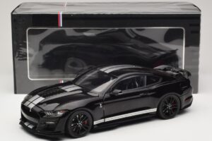 Ford Mustang Shelby GT500 S550 Juodas IXO 1:18 U18RDC002-FO Metalas - nuotrauka 8 iš 8