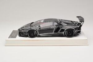 Lamborghini Aventador Liberty Walk TRON Blizgus Juodas JUC 1:18 J32-14 Derva - nuotrauka 3 iš 7