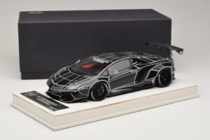 Lamborghini Aventador Liberty Walk TRON Blizgus Juodas JUC 1:18 J32-14 Derva - nuotrauka 7 iš 7