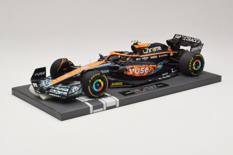McLaren MCL36 #4 L. Norris Abu Dhabi GP 2022 Minichamps 1:18 537224004 Derva